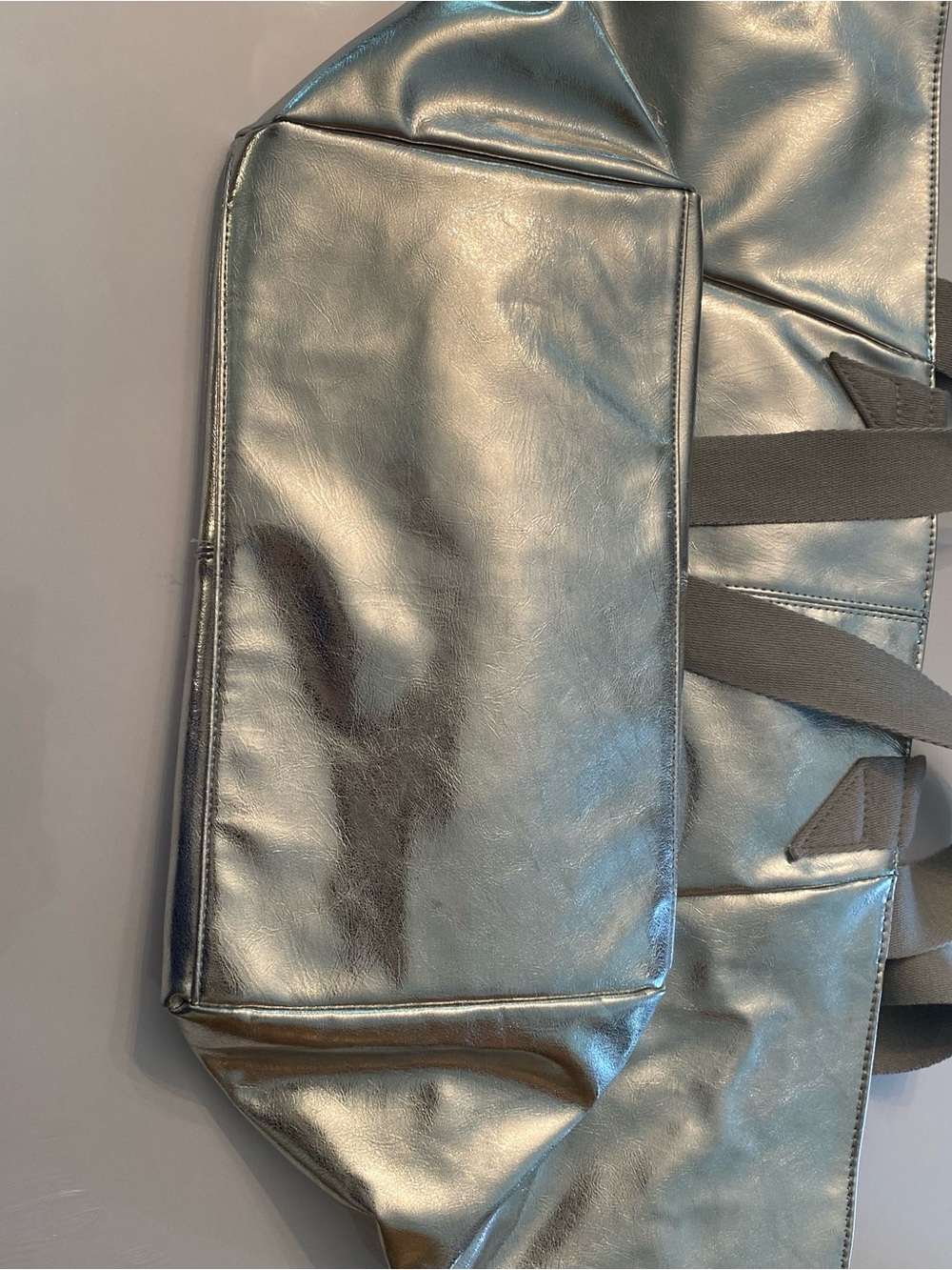 GAP Shiny Silver Metallic Tote with Wide Straps and Handle - Picture 2 of 8